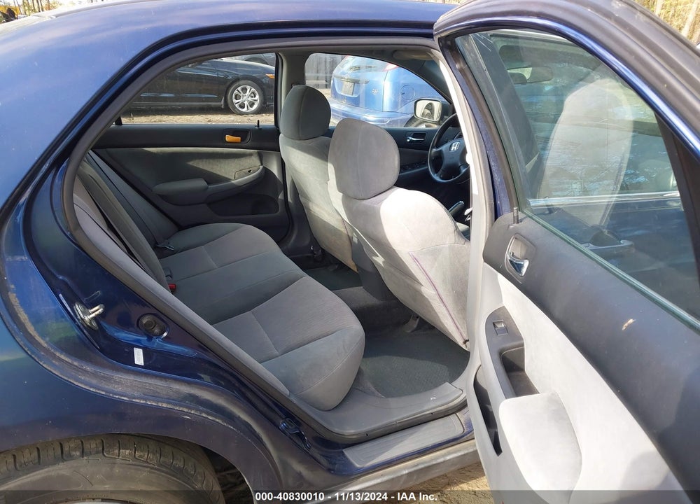 2003 HONDA ACCORD 2.4 LX VIN: 1HGCM56323A033615