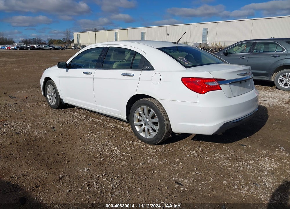 2013 CHRYSLER 200 LIMITED VIN: 1C3CCBCG2DN526099