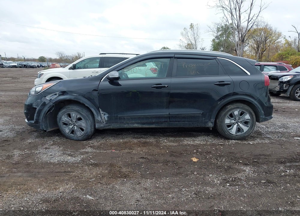 2018 KIA NIRO LX VIN: KNDCB3LC9J5130393