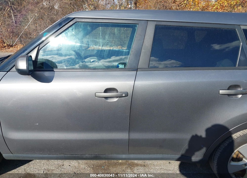 2017 KIA SOUL VIN: KNDJN2A20H7424086