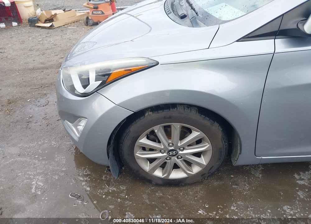 2015 HYUNDAI ELANTRA SE VIN: 5NPDH4AE3FH632482