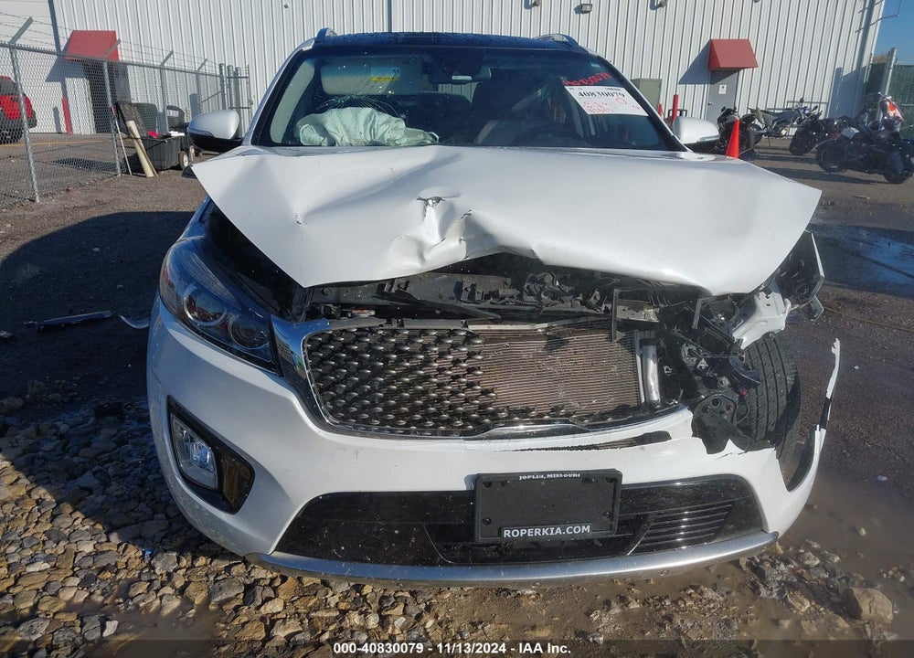 2017 KIA SORENTO 3.3L SX VIN: 5XYPK4A52HG295683
