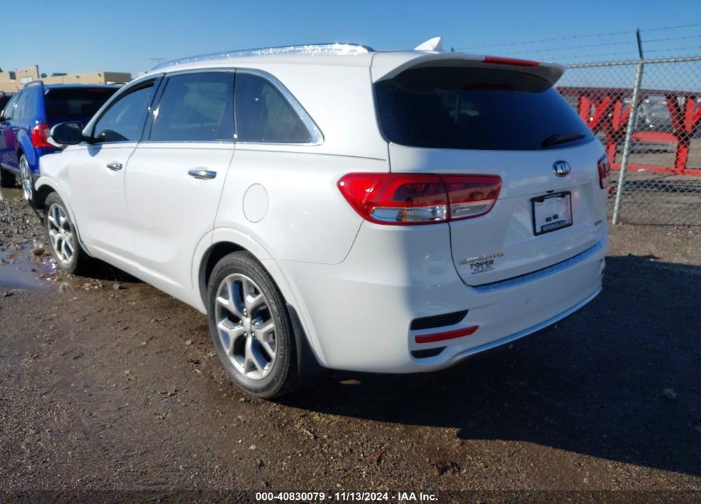 2017 KIA SORENTO 3.3L SX VIN: 5XYPK4A52HG295683