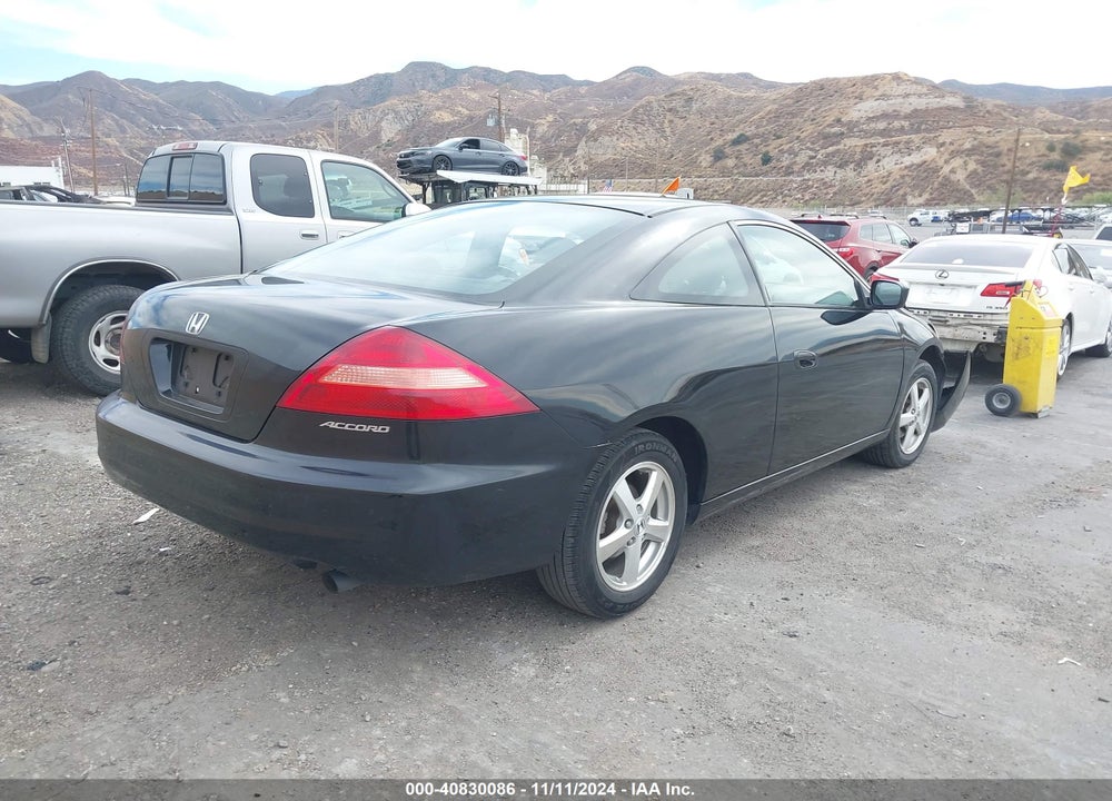 2005 HONDA ACCORD 2.4 EX VIN: 1HGCM72755A015682