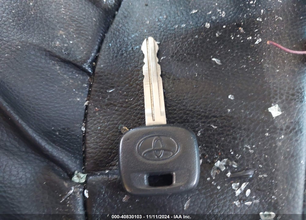 2006 TOYOTA RAV4 SPORT VIN: JTMZD32V665015748