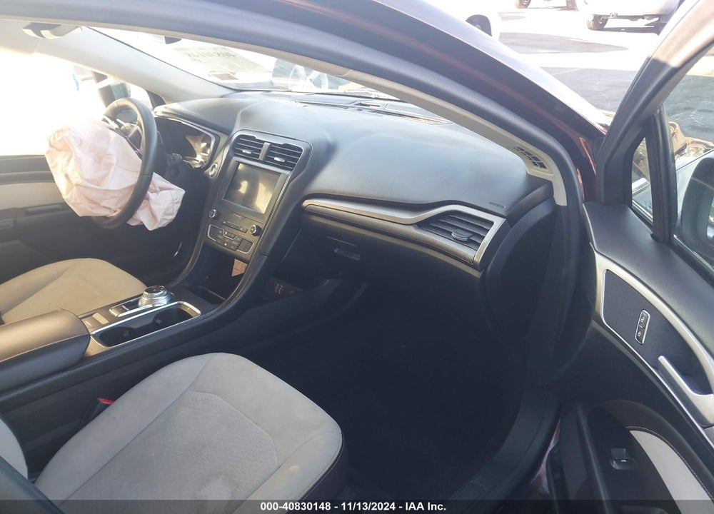2019 FORD FUSION SE VIN: 3FA6P0HD7KR162567