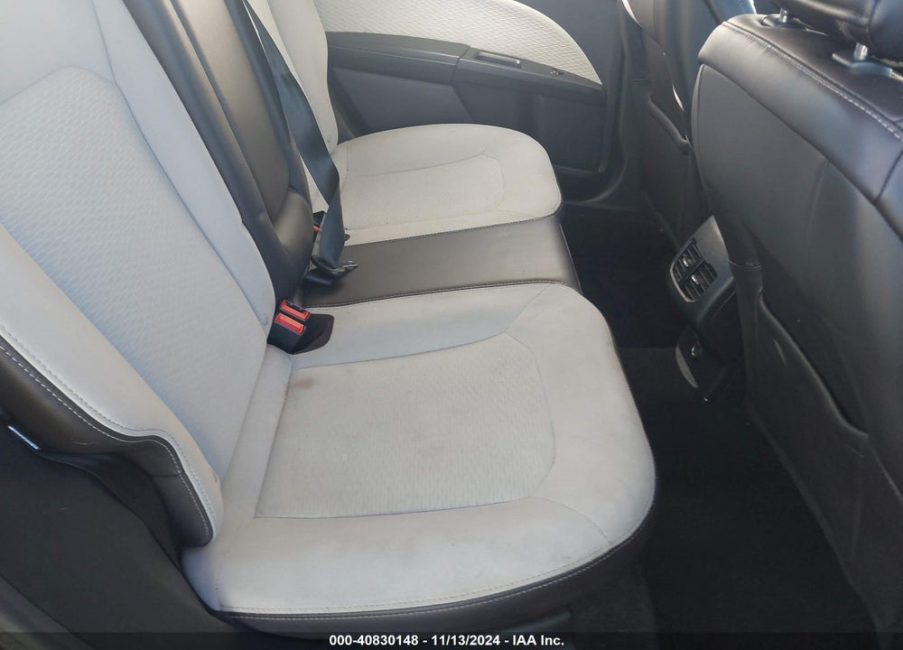 2019 FORD FUSION SE VIN: 3FA6P0HD7KR162567