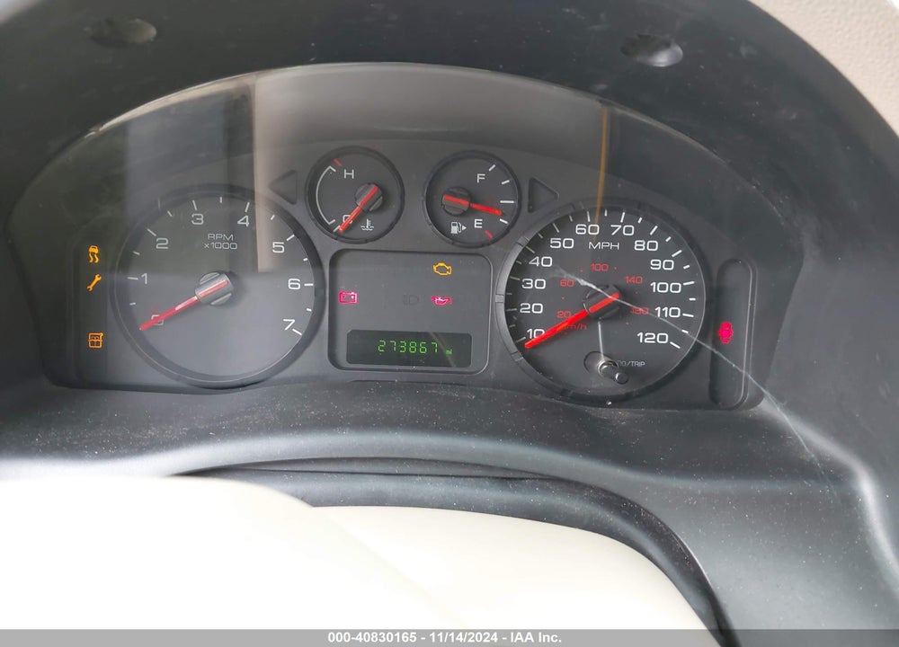 2005 FORD FREESTYLE SE VIN: 1FMZK01105GA51131