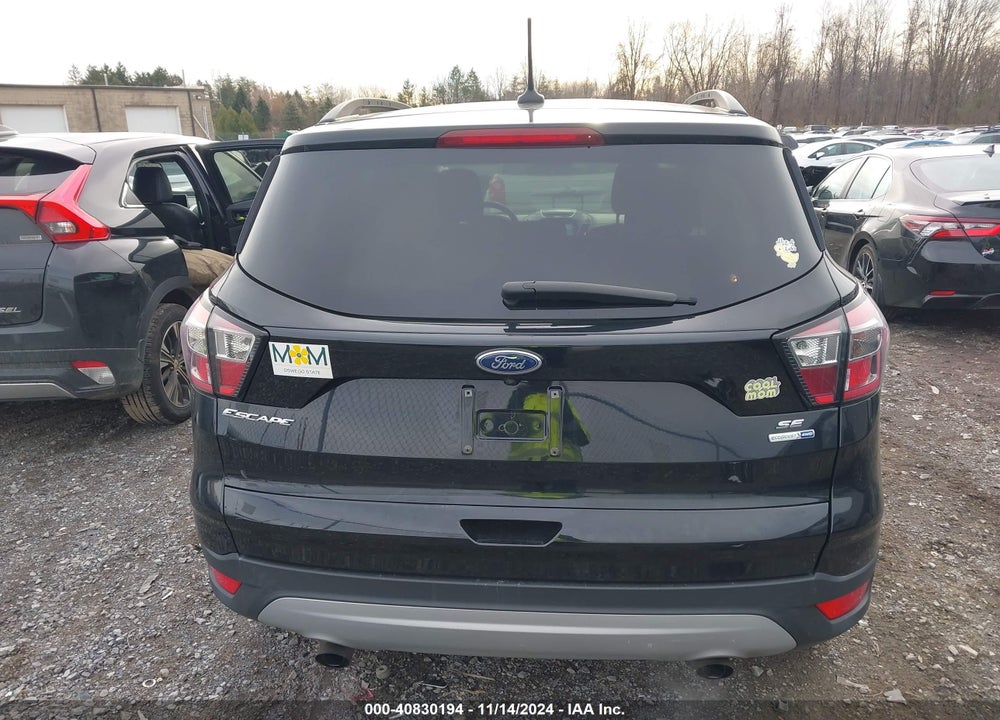 2018 FORD ESCAPE SE VIN: 1FMCU9GD8JUA01367