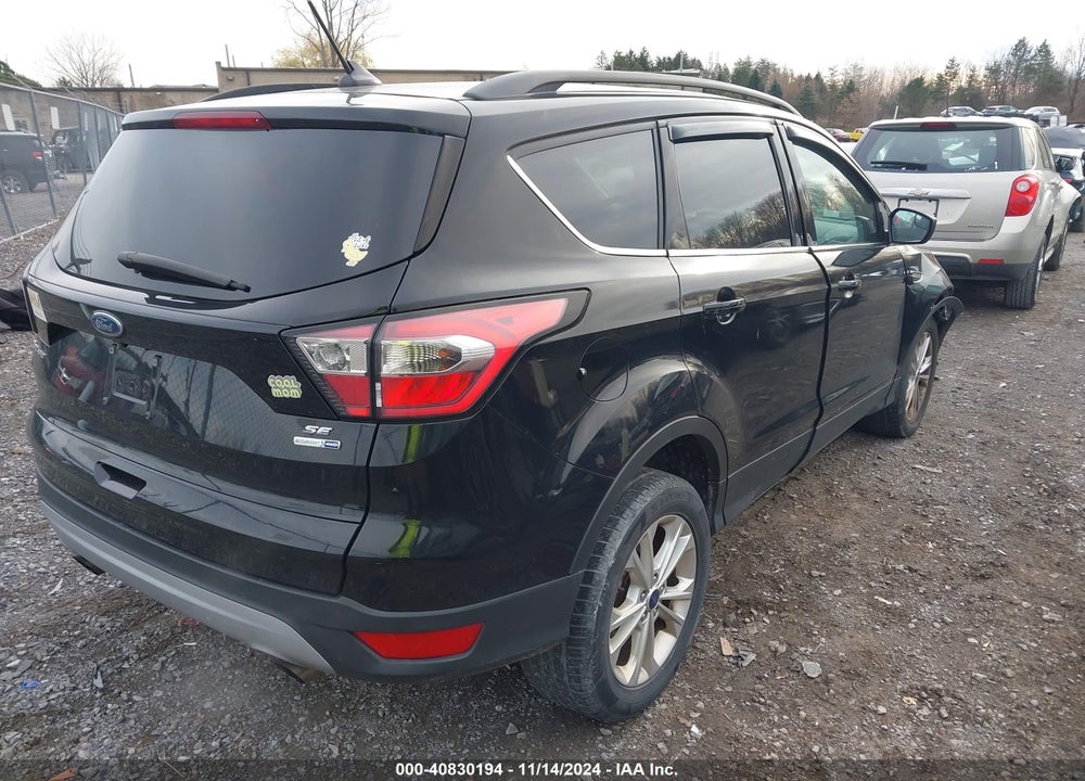 2018 FORD ESCAPE SE VIN: 1FMCU9GD8JUA01367