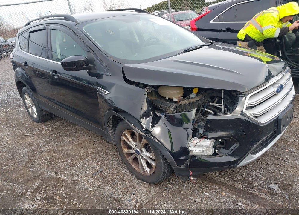 2018 FORD ESCAPE SE VIN: 1FMCU9GD8JUA01367