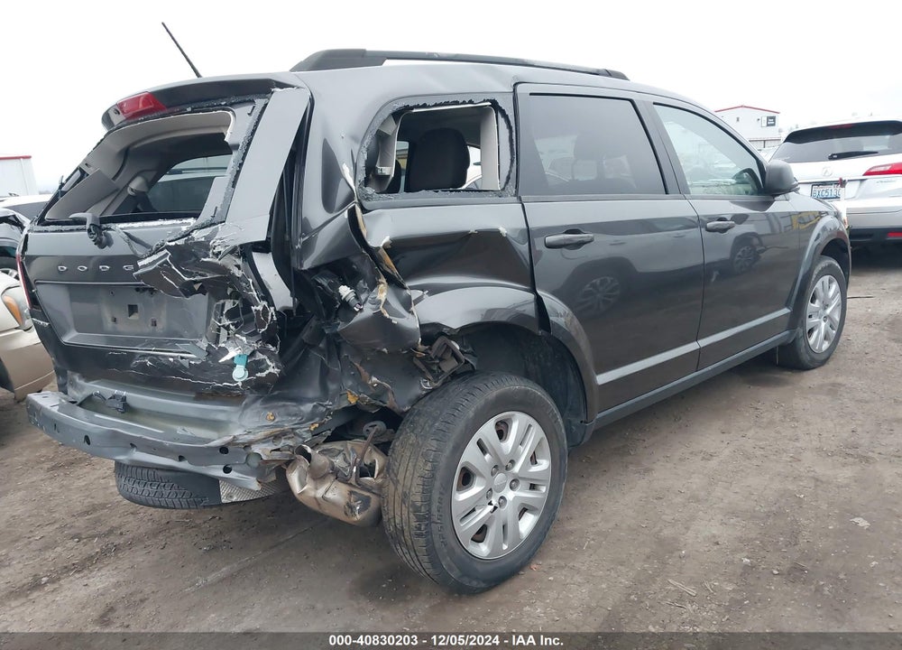 2018 DODGE JOURNEY SE VIN: 3C4PDCAB1JT241655