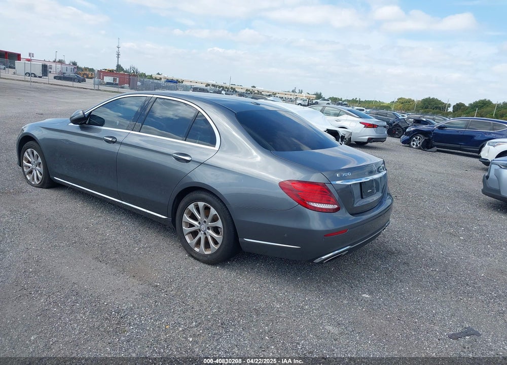 2017 MERCEDES-BENZ E 300 VIN: WDDZF4JB2HA137353