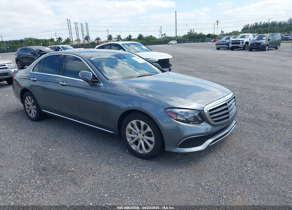 2017 MERCEDES-BENZ E 300 VIN: WDDZF4JB2HA137353
