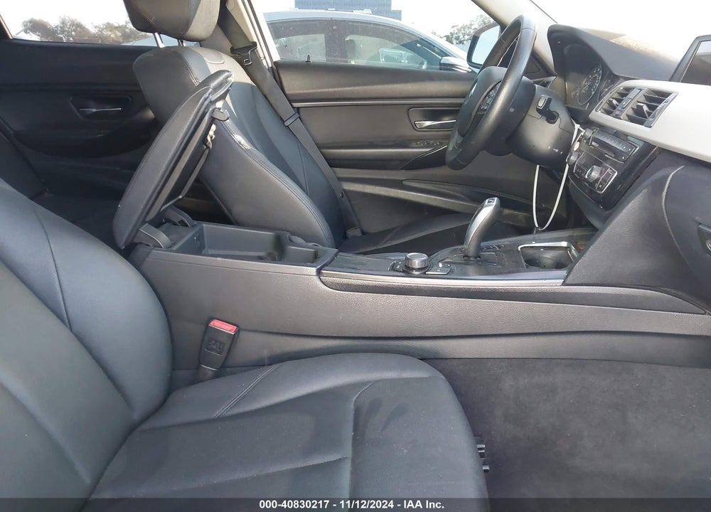 2017 BMW 320I VIN: WBA8E1G58HNU14487