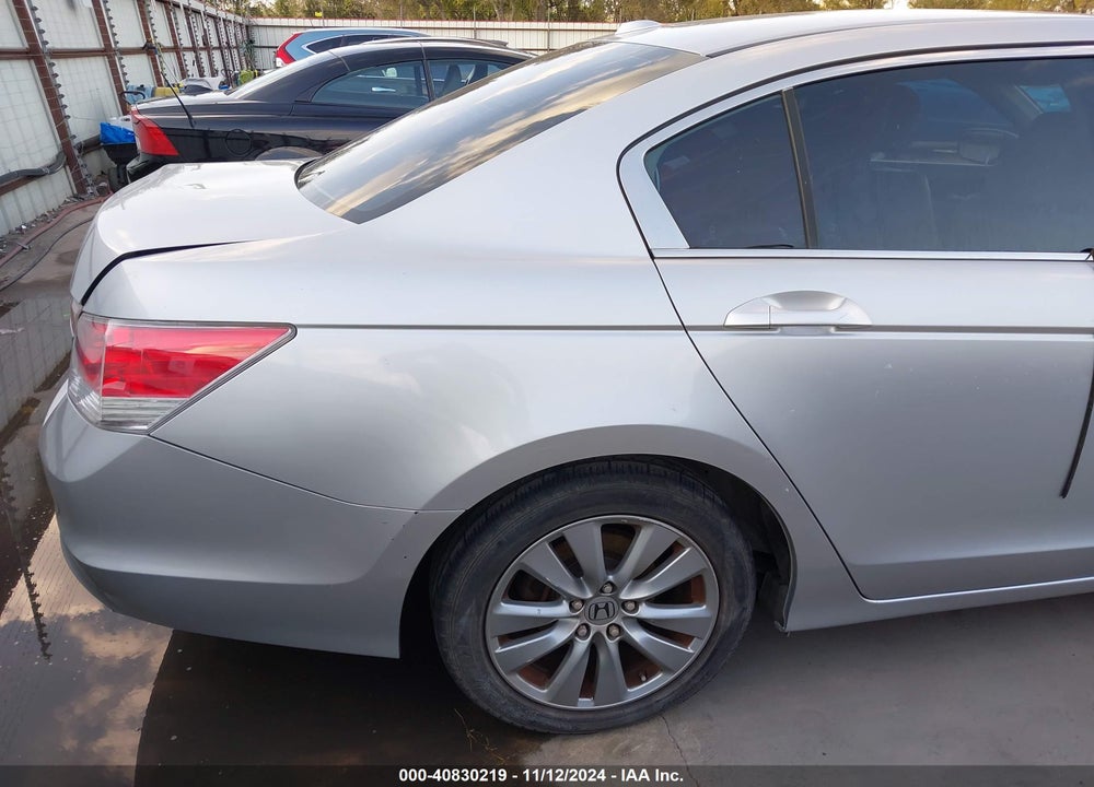 2012 HONDA ACCORD 2.4 EX-L VIN: 1HGCP2F89CA172965
