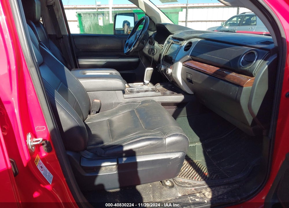 2015 TOYOTA TUNDRA LIMITED 5.7L V8 VIN: 5TFBW5F10FX448677