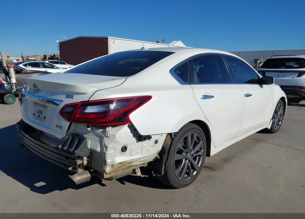 2018 NISSAN ALTIMA 2.5 SR VIN: 1N4AL3AP5JC245231