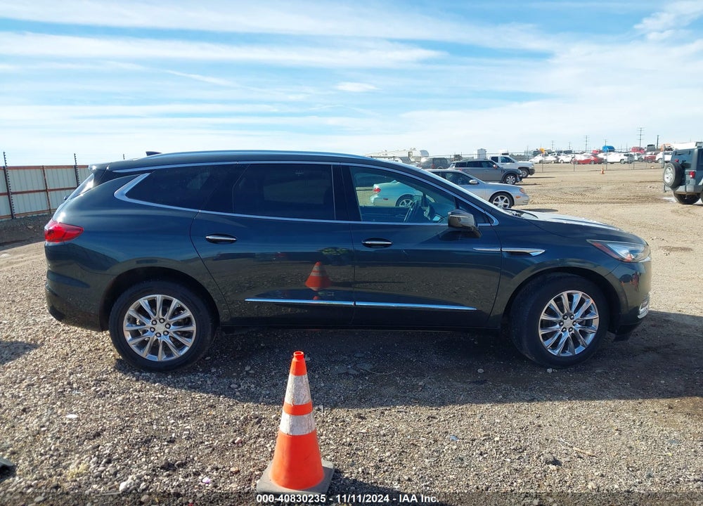 2018 BUICK ENCLAVE PREMIUM VIN: 5GAEVBKW3JJ258241