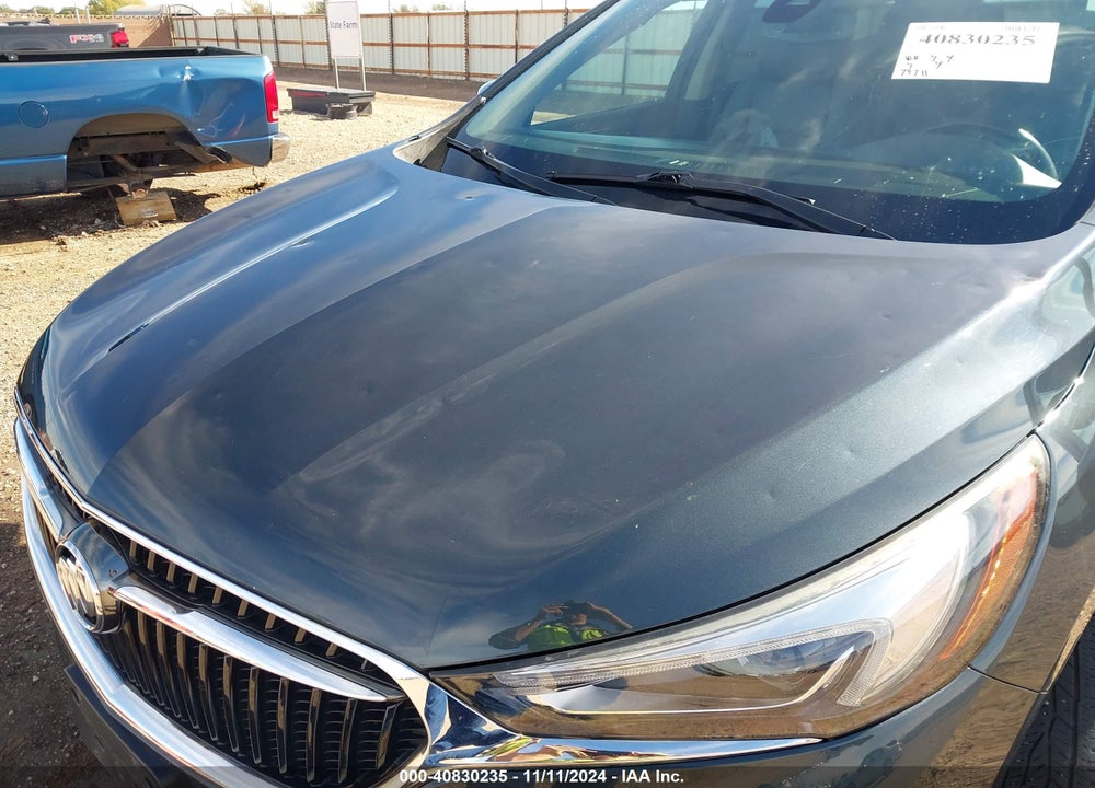 2018 BUICK ENCLAVE PREMIUM VIN: 5GAEVBKW3JJ258241