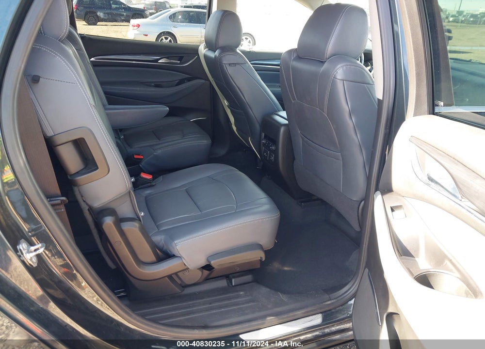 2018 BUICK ENCLAVE PREMIUM VIN: 5GAEVBKW3JJ258241