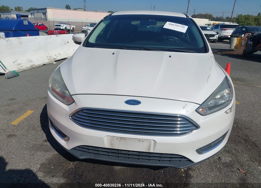 2015 FORD FOCUS TITANIUM VIN: 1FADP3N23FL380229