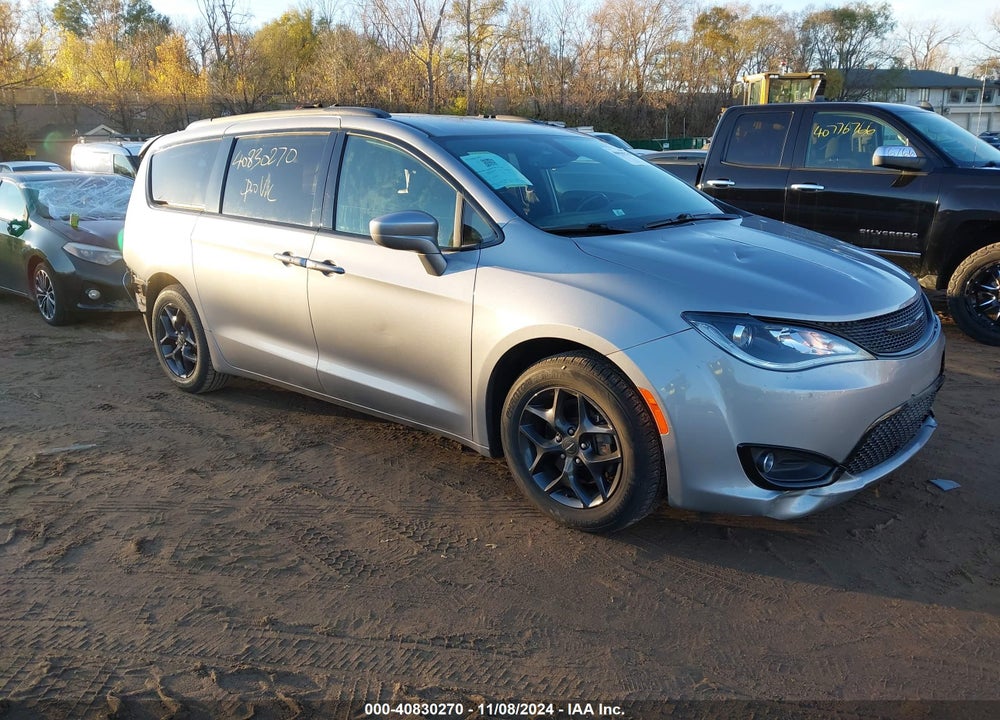 2020 CHRYSLER PACIFICA 35TH ANNIVERSARY TOURING L VIN: 2C4RC1BG7LR116983