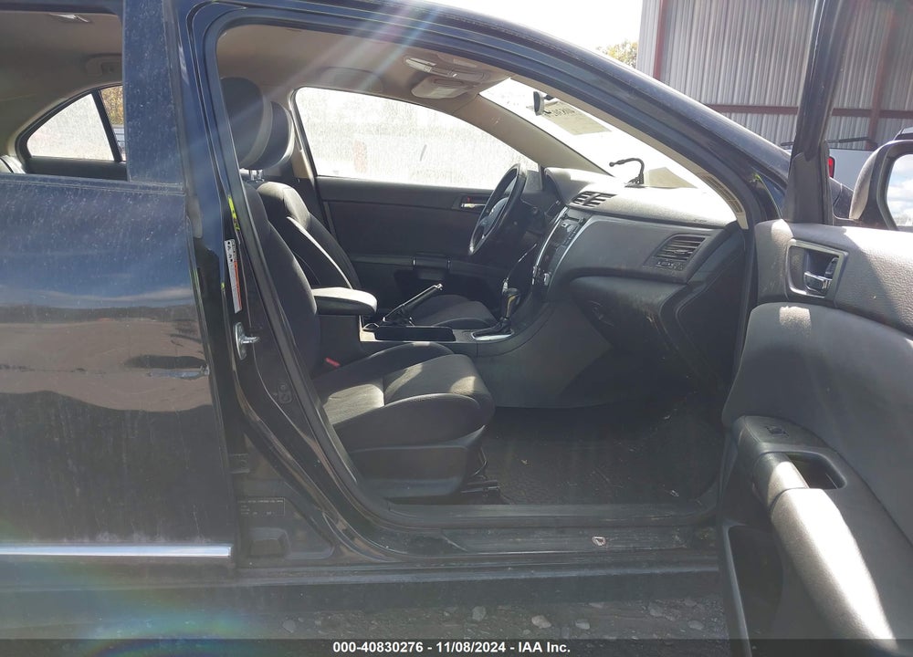2011 SUZUKI KIZASHI SE VIN: JS2RE9A36B6110465