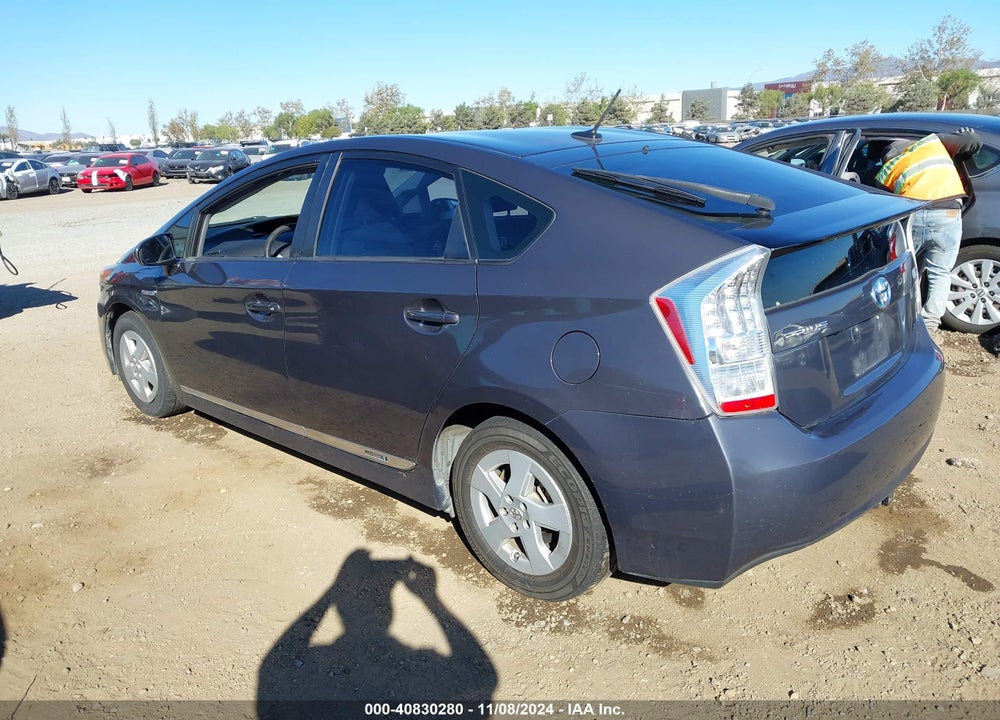 2010 TOYOTA PRIUS III VIN: JTDKN3DUXA5175806