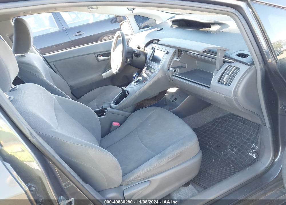 2010 TOYOTA PRIUS III VIN: JTDKN3DUXA5175806