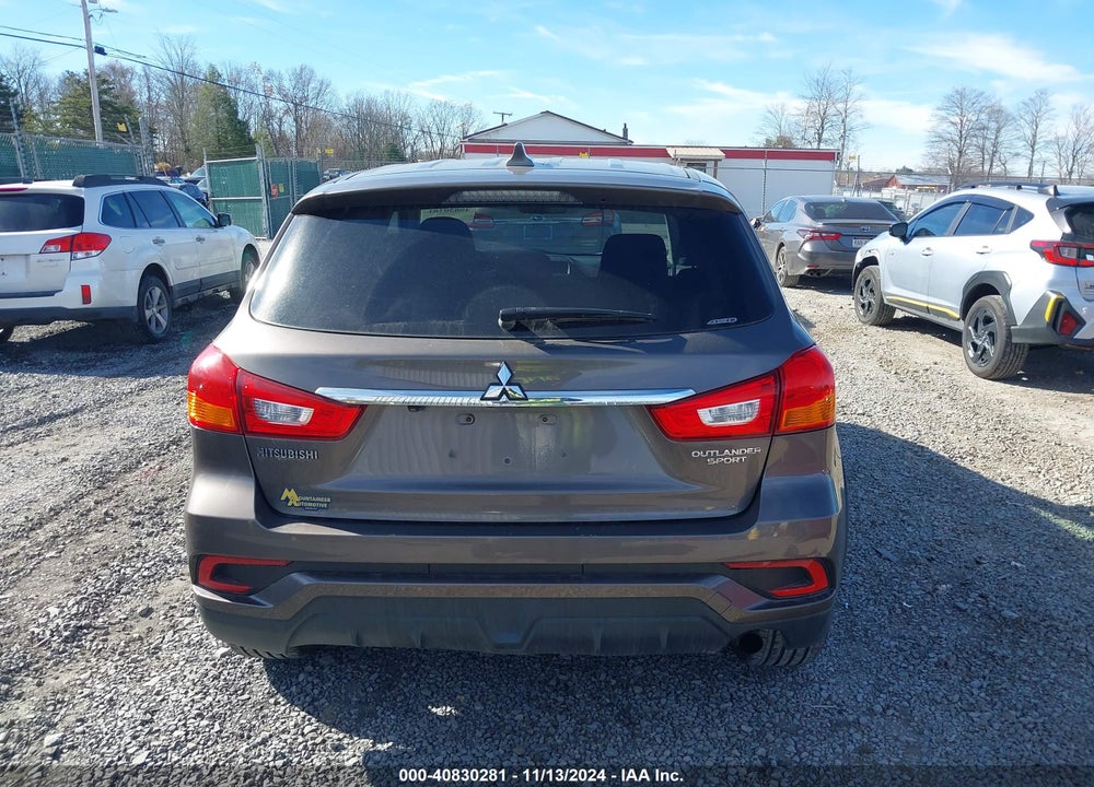 2018 MITSUBISHI OUTLANDER SPORT 2.0 ES VIN: JA4AR3AUXJU004204