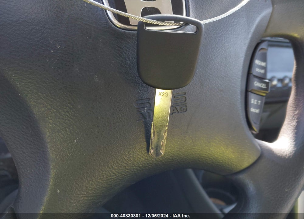 2005 HONDA CIVIC LX VIN: 2HGES16565H598768