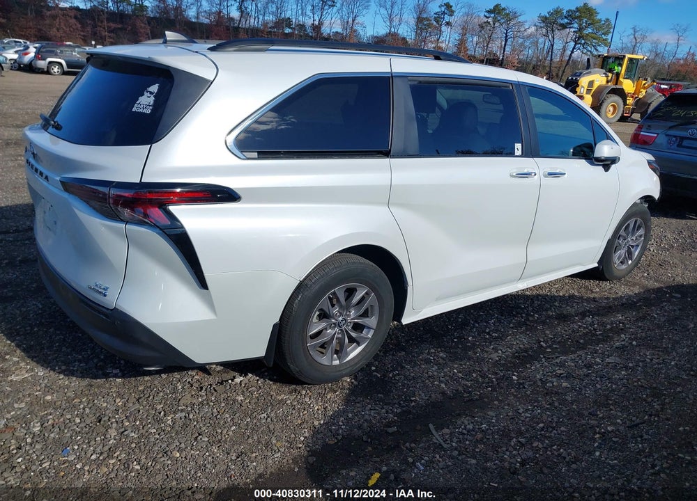 2023 TOYOTA SIENNA XLE VIN: 5TDYRKEC5PS141967