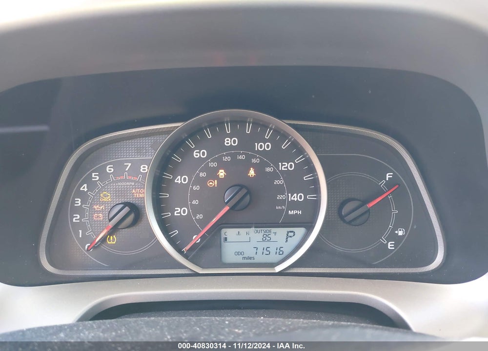 2014 TOYOTA RAV4 XLE VIN: 2T3RFREV9EW157740