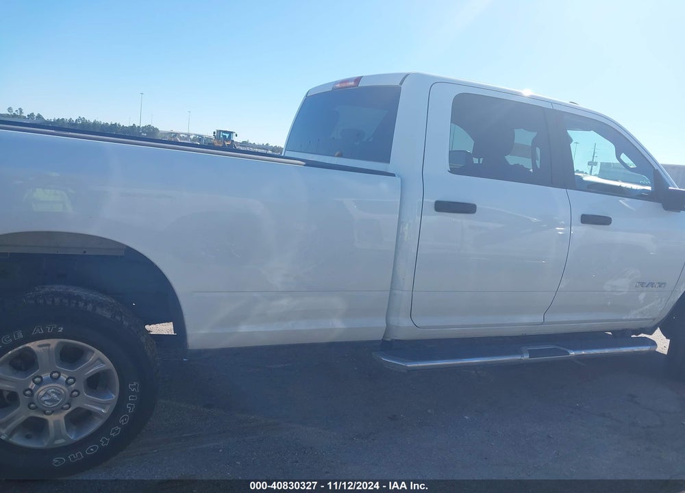 2024 RAM 2500 BIG HORN 4X4 8' BOX VIN: 3C6UR5JL7RG340713
