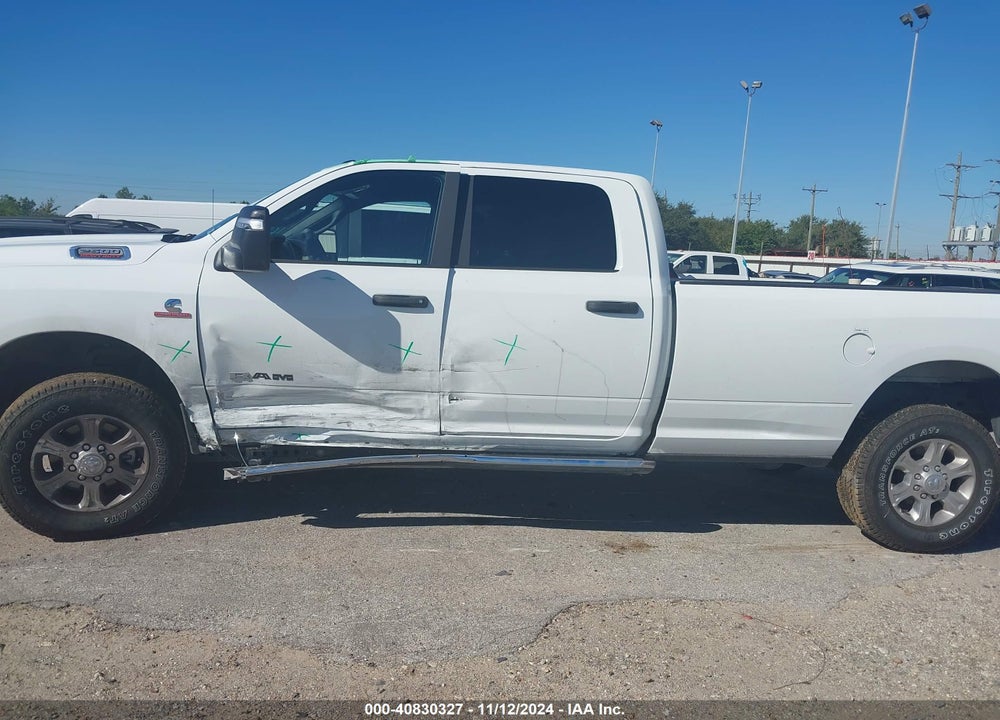 2024 RAM 2500 BIG HORN 4X4 8' BOX VIN: 3C6UR5JL7RG340713