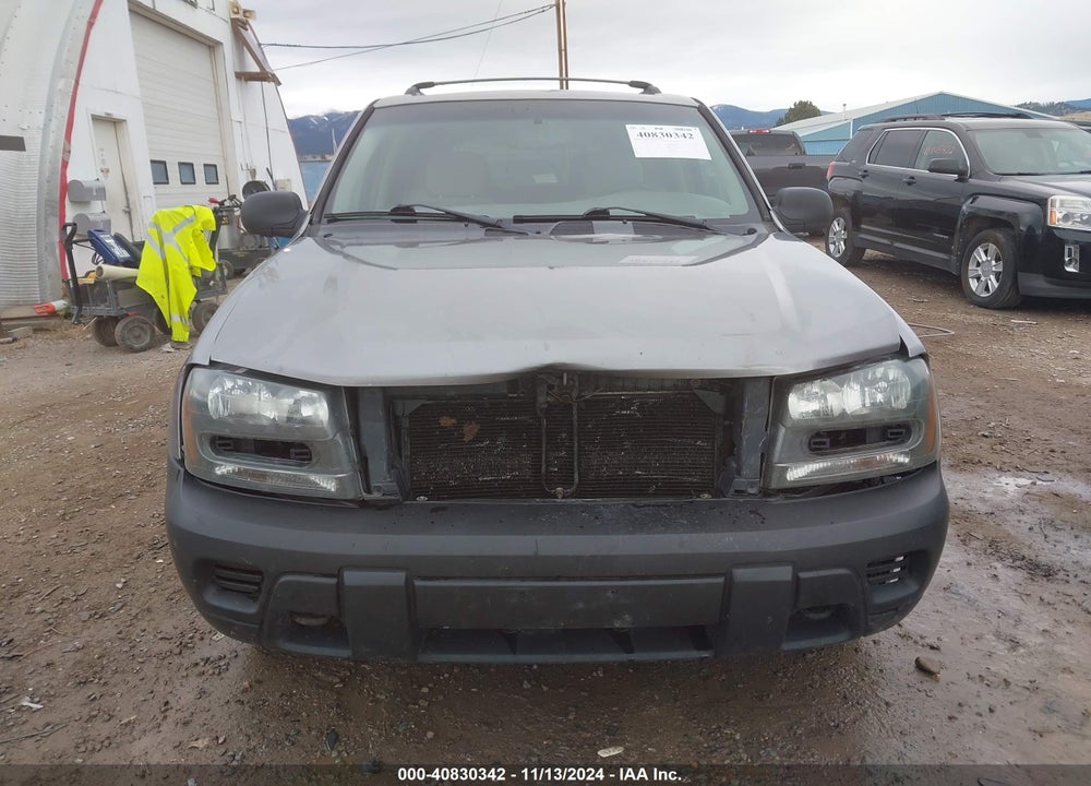 2005 CHEVROLET TRAILBLAZER LS VIN: 1GNDT13S752220167