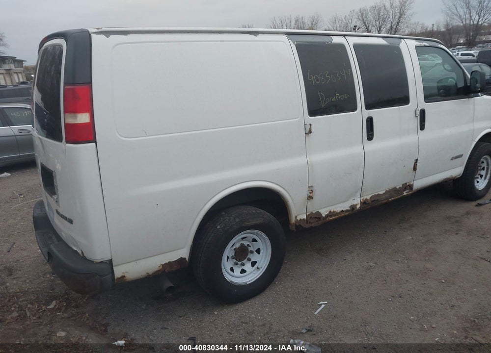 2005 CHEVROLET EXPRESS VIN: 1GCGG25V551233433