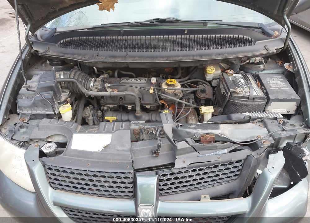 2002 DODGE GRAND CARAVAN SPORT VIN: 2B4GP44R12R702375