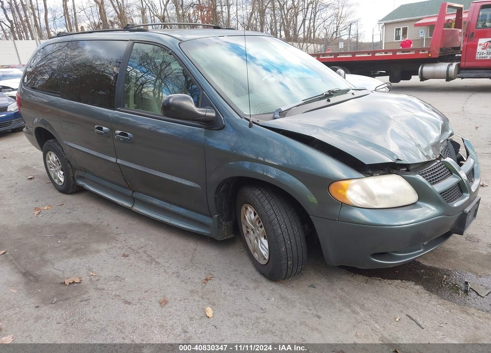 2002 DODGE GRAND CARAVAN SPORT VIN: 2B4GP44R12R702375