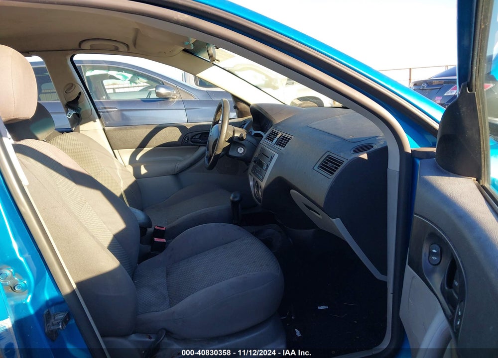 2007 FORD FOCUS S/SE/SES VIN: 1FAFP37N67W112792