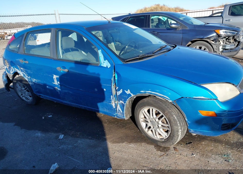 2007 FORD FOCUS S/SE/SES VIN: 1FAFP37N67W112792