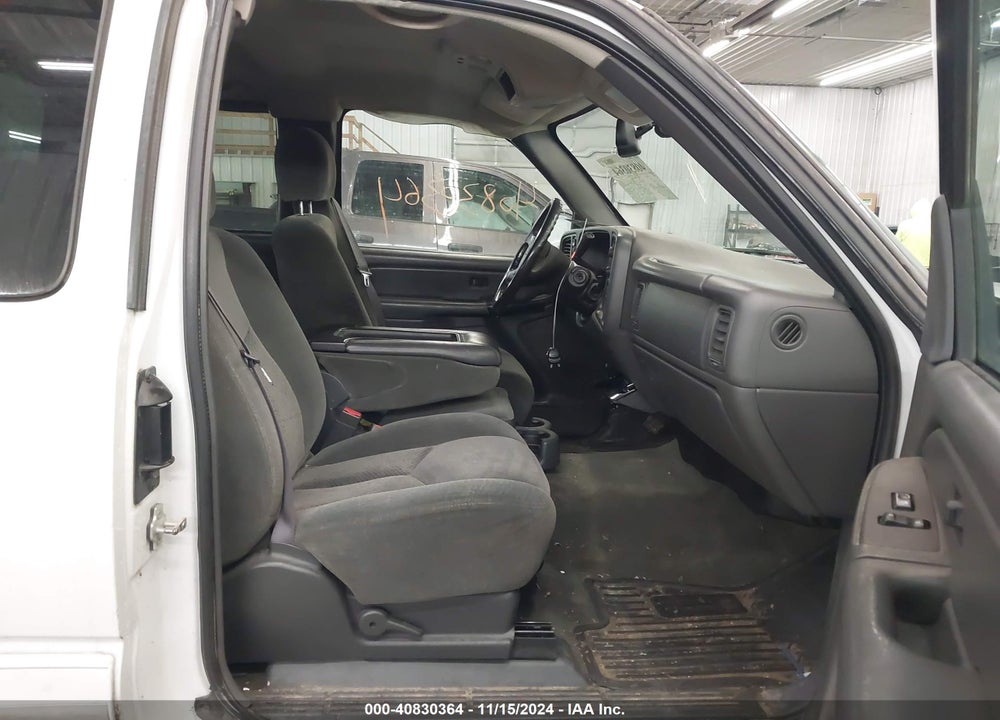 2004 CHEVROLET SILVERADO 1500 Z71 VIN: 1GCEK19T54E221542