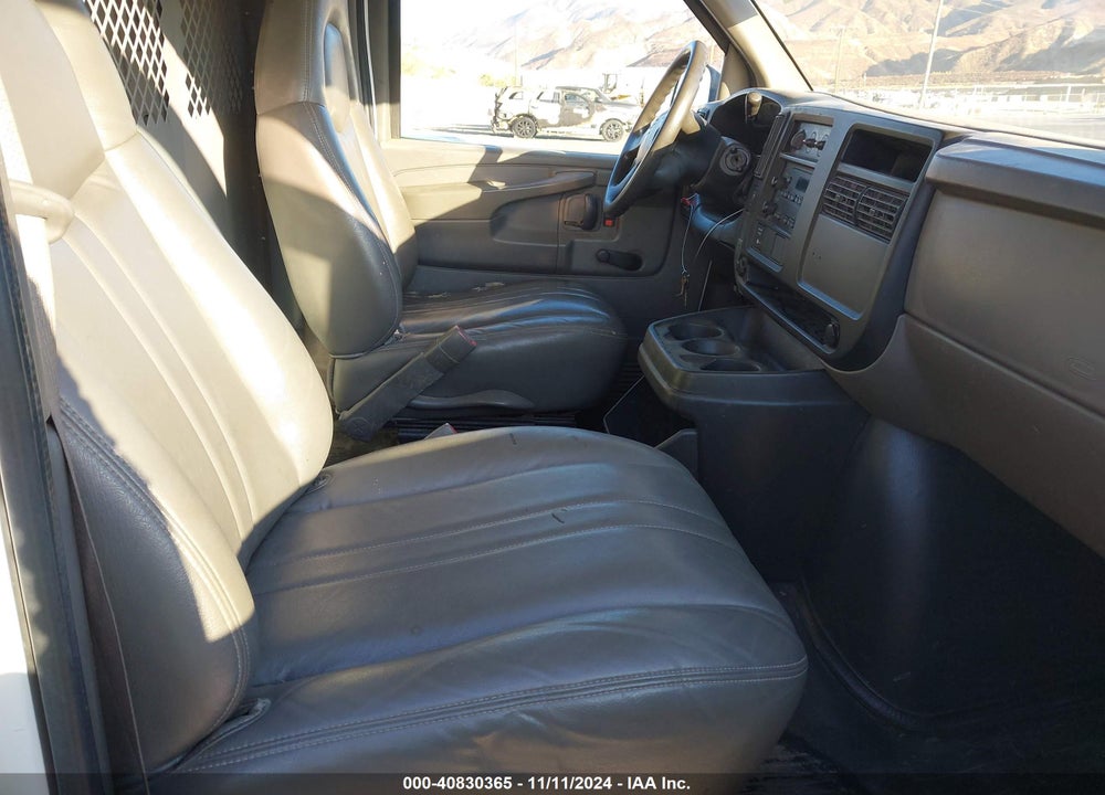 2006 CHEVROLET EXPRESS WORK VAN VIN: 1GCGG25V461156684
