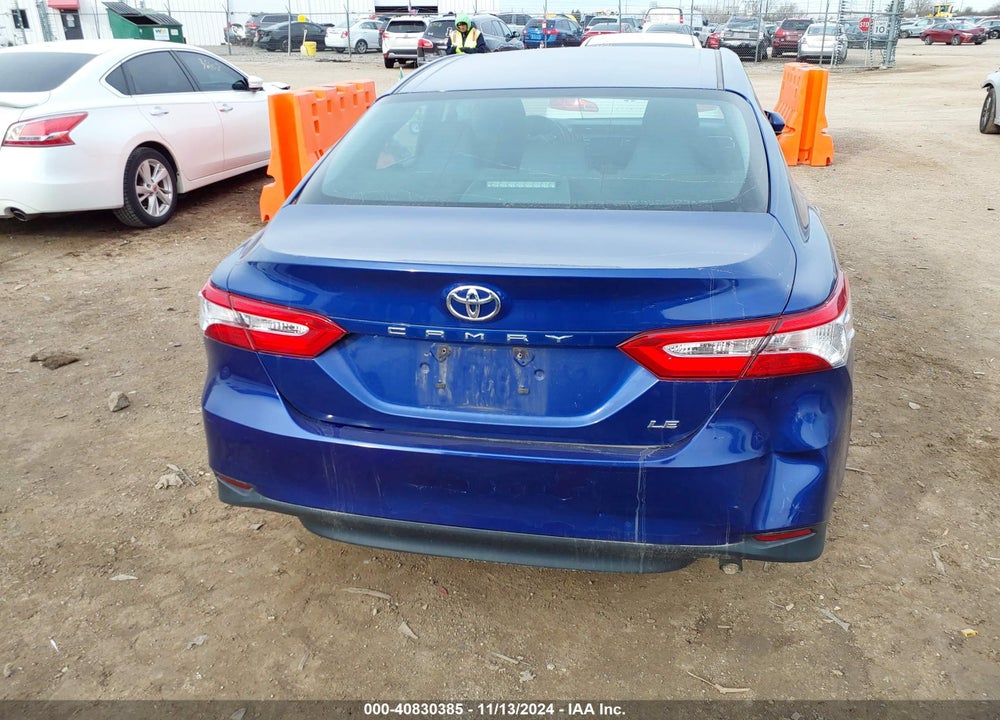 2018 TOYOTA CAMRY LE VIN: 4T1B11HK3JU615830