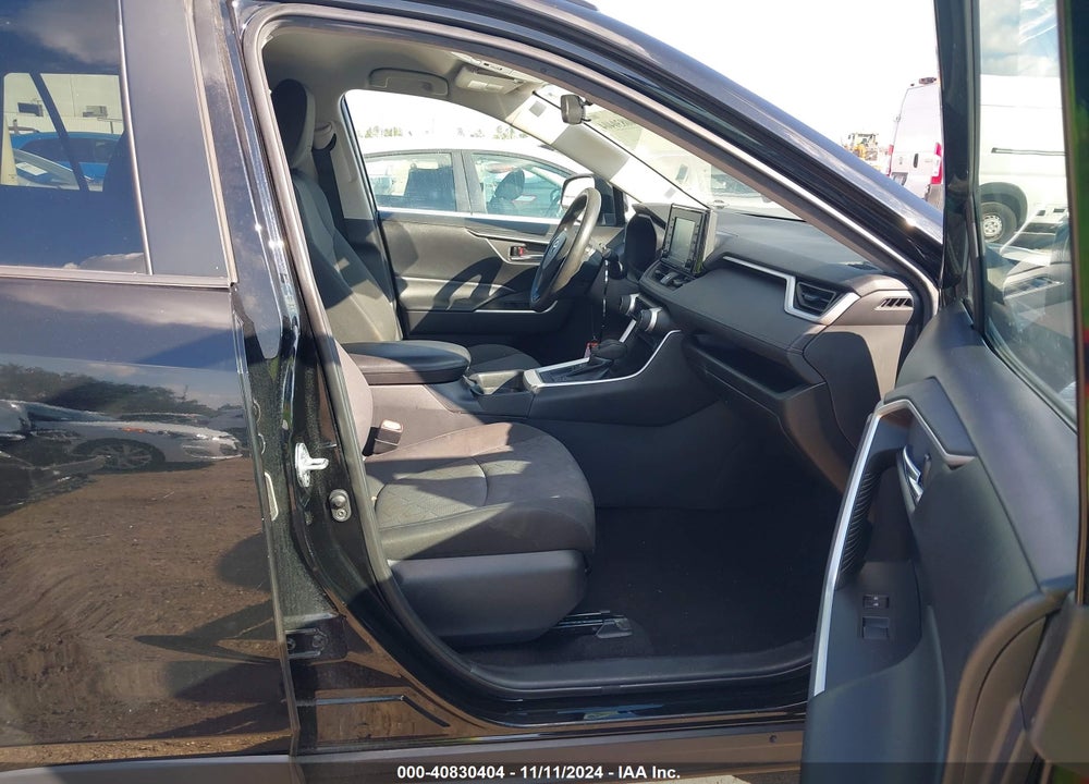 2021 TOYOTA RAV4 VIN: 2T3W1RFV2MW119250