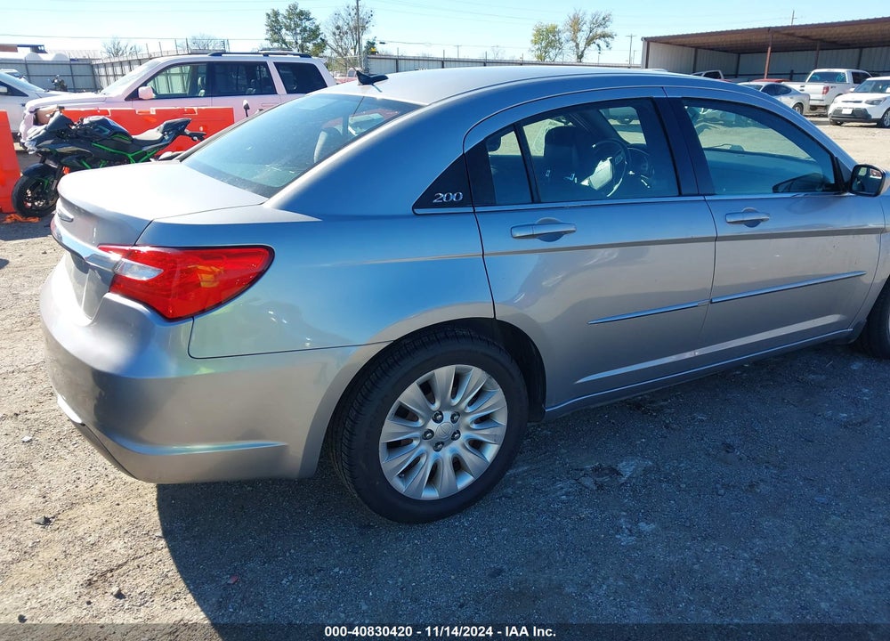 2013 CHRYSLER 200 LX VIN: 1C3CCBAB3DN604672