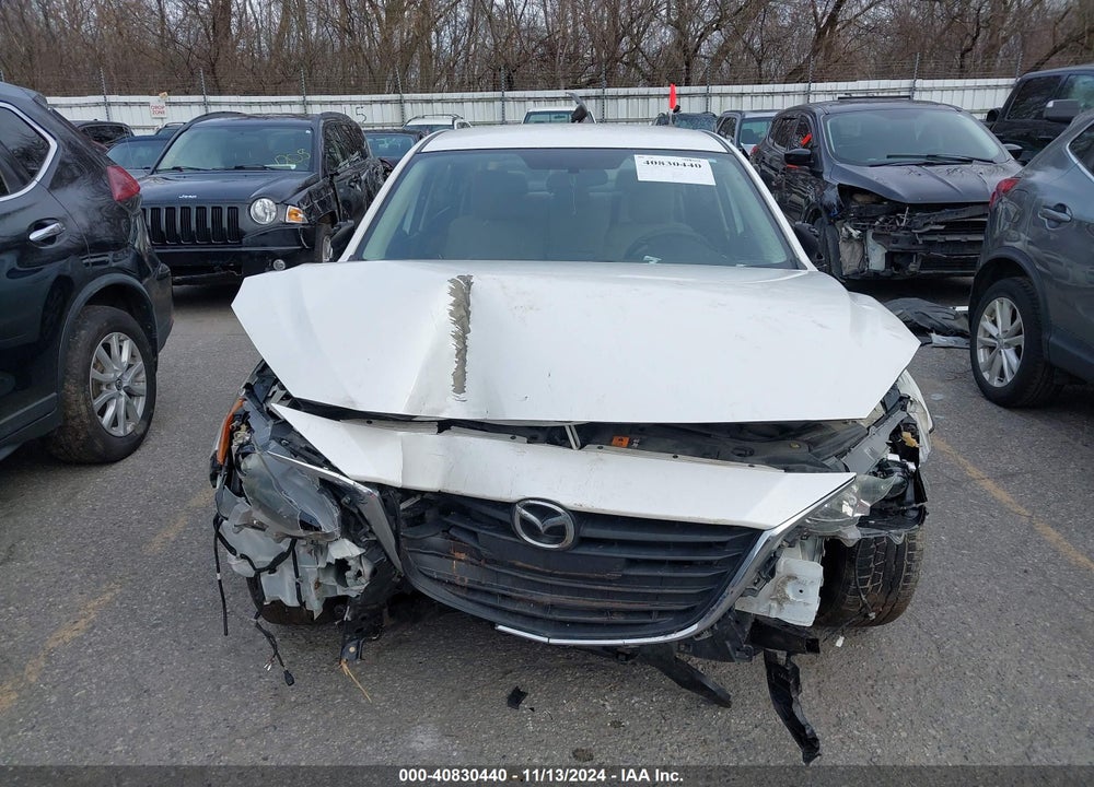 2014 MAZDA 3 I SPORT VIN: JM1BM1U70E1130355