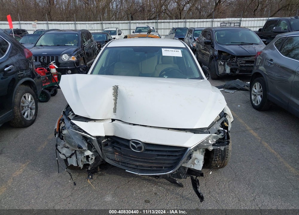 2014 MAZDA 3 I SPORT VIN: JM1BM1U70E1130355