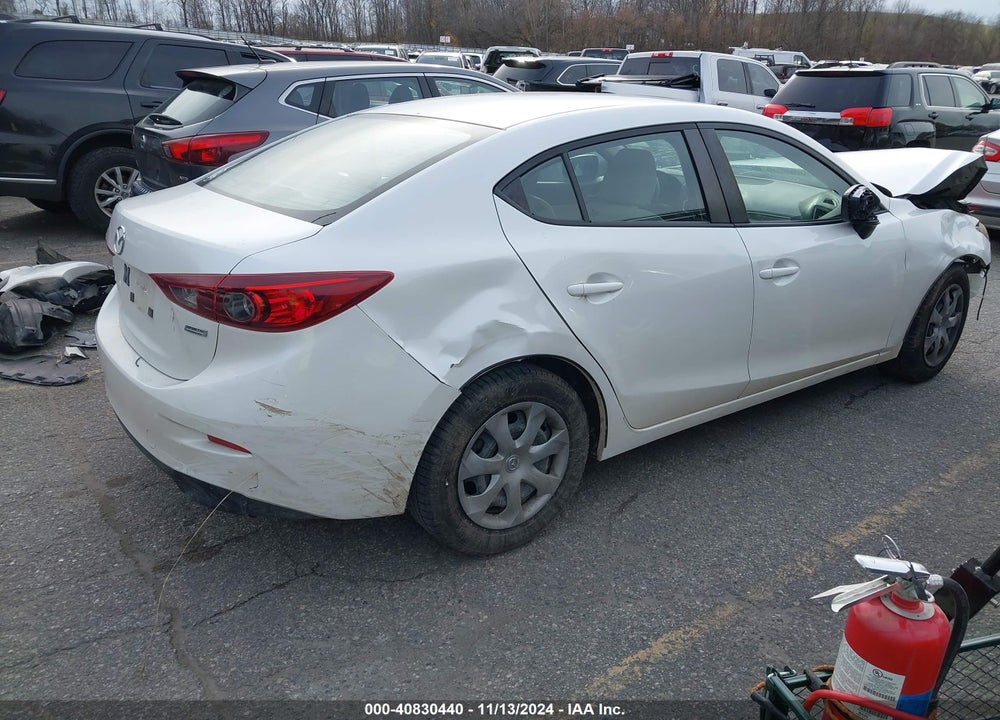 2014 MAZDA 3 I SPORT VIN: JM1BM1U70E1130355